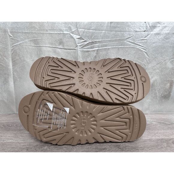 Ugg Women's Bailey Logo Strap Booties - Chestnut 8M - Picture 5 of 8